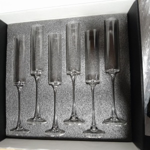 Set 6 pahare sampanie, model drept, sticla, 200 ml, 4,5 x 24,5 cm, transparent, Resigilat, Grad A - Img 5