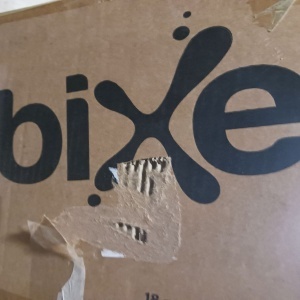 Bixe bicicleta de echilibru fara pedale 12 inch, cadru din aluminiu, cleme sigure, discuri de protectie, 2-5 ani, roz - Verificat A · Re-Bloom - Img 6