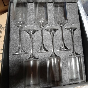 Set 6 pahare vin, model drept, 400 ml, sticla, transparent, Resigilat, Grad A - Img 6