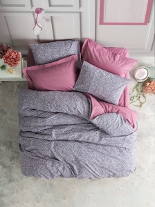 Set husa pilota + fata de perna, bumbac ranforce 100%, 135x200 cm + 80x80 cm, imprimeu pigmentat, nasturi/plic, gri/violet - Verificat A · Re-Bloom