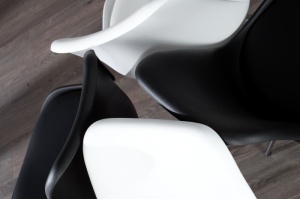 SET 2 SCAUNE, ALBE, SCANDINAVIA RETRO, DESIGN SCANDINAV - Img 7