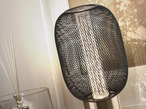VEIOZA MICRON, 24 CM, NEGRU/AURIU/TRANSPARENT, DIN METAL SI ACRIL, STIL MODERN - Img 3