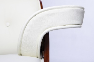 SCAUN DE BIROU LOUNGE BUSINESS, ALB/NUC, PIELE NATURALA SI LEMN DE NUC, STIL MODERN - Img 6