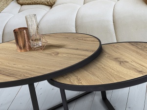SET MASUTE DE CAFEA NAIRA, 91/71 CM, EFECT DE LEMN/NEGRU MAT, BLAT DIN MDF LAMINAT SI PICIOARE DIN METAL, STIL MODERN - Img 4