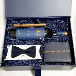 Blue Box - Wine & Wallet