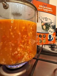 Oală Transparentă din Sticlă Borosilicată 5.5L cu Capac – Zâna Casei, Modernă, Rezistentă la Căldură - Img 1