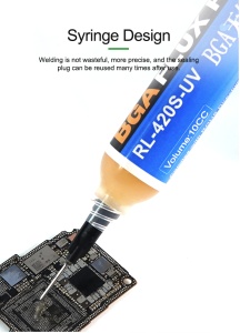 Pasta de Flux RELiFE RL-420S-UV, tip Seringa, disponibil pe thenx.net