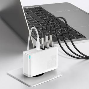 Incarcator Telefon Rapid De Retea BASEUS GaN2 Pro 2x USB + 2x USB-C 100W (alb)