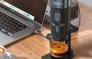 Aparat cafea portabil 3 in 1 presiune 15 bari cu adaptor si carcasa 80w HiBREW 