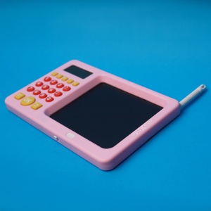 Tabla de Scris Pentru Copii Maxlife cu Calculator MXWB-01 (Roz)