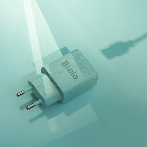 Incarcator USB Bioio 2.4A albastru
