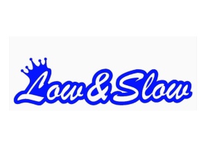 Sticker auto "low and slow" 15x5 cm, albastru
