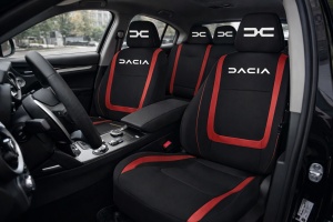 Set Huse Scaune Universale Compatibile cu Dacia Nou – Negru/Rosu - Img 2