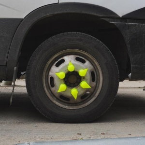 SET 10 BUCATI CAPAC PLASTIC PENTRU PREZON ROATA CU INDICATOR 33 MM NEON - Img 5