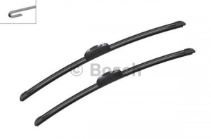 Pachet Stergatoare Parbriz si Stergator Luneta Bosch AeroTwin Land Rover Discovery 3, 4, Range Rover Sport 2004-2013