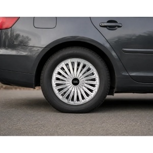 Set 4 capace roti Joy Negru R17 pentru gama auto Audi.