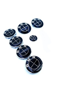 Set 7 piese embleme BMW, negru complet, capotă 82 mm, portbagaj 74 mm, capace roți 68 mm, logo volan - Img 4