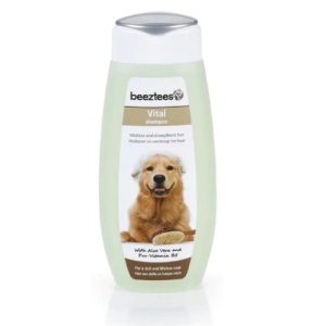 Sampon revitalizant pentru caini Beeztees, 300ML