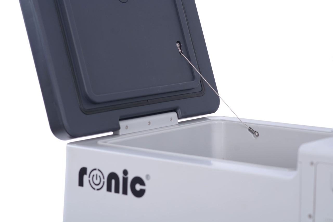 【Ricco】 Lada Frigorifica Portabila cu Compresor, RONIC FCR-40A, 40 litri