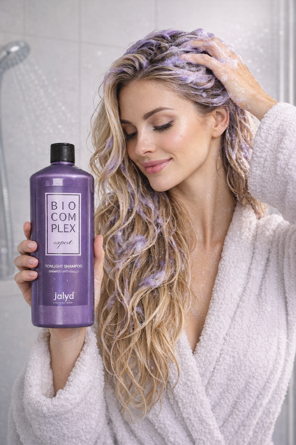 Șampon violet: Cum funcționează și când trebuie folosit