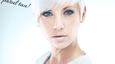 Descoperă cele mai trendy nuanțe de blond: Ghidul tău pentru un păr strălucitor și plin de viață!