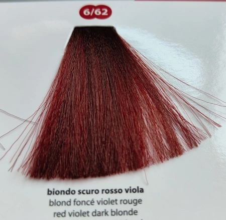 vopsea de par profesionala acoperire perfecta a firelor albe blond inchis rosu violet