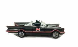 Batmobil retro cu functii de sunet si lumina