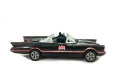 Batmobil retro cu functii de sunet si lumina