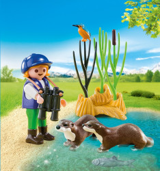 Tanara Exploratoare Cu Vidre