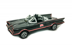 Batmobil retro cu functii de sunet si lumina