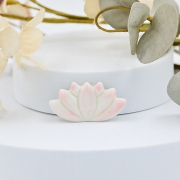 Mărțișor floare de lotus - Img 3