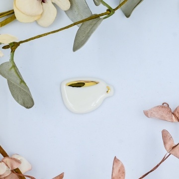 Mărțișor cană cu cafea pictat cu aur/platină