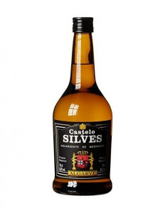Aguardiente de Madroño Castelo de Silves - 700 ml