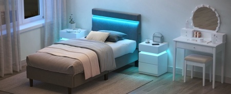 NOA28 - Set 2x Noptiere albe 40x35x55 cm, cu 3 sertare si LED, dormitor - Alb - Img 6