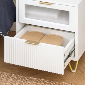NOA59 - Set 2x Noptiere albe 40x40x47 cm, riflaje, cu 2 sertare, dormitor - Alb-Auriu - Img 6