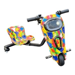 Tricicleta DRIFTURI electrică 360° pentru copii