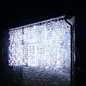 Instalatie Perdea Exterior 8097WW, 240 LED-uri, V8 Alb cald , 3m x 3m, Fir Alb, de Exterior