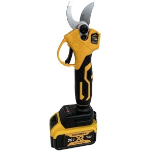 Mini Drujba 2 acumulatori 36V 3AH,1 lant 6inch + 4 inch, 1lama 6inch+4inch - Img 3