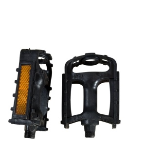 Pedale Bicicleta Clasice din Metal