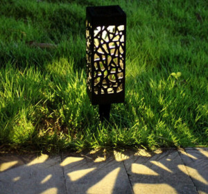 Set 5 Lampi solare de gradina tip Felinar, alb cald, rezistenta la apă, iluminare cu LED - Img 2