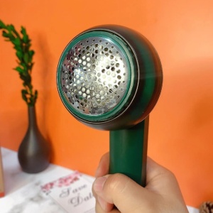 Aparat electric pentru curatat scame - Img 2