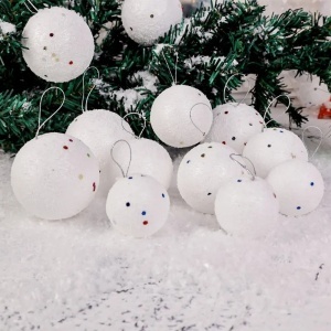 Set de 6 bucati de ornamente de Crăciun tip bilă de confetti albe - Img 2