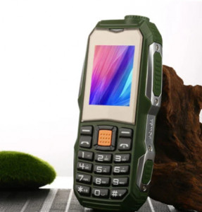 Telefon Militar, 2800 mAh , FM radio , Lanterna - Img 4
