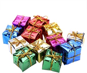 Set de 12 Ornamente Miniaturale Cadou Colorate din Folie, Design Laserat, Craciun, Multicolor