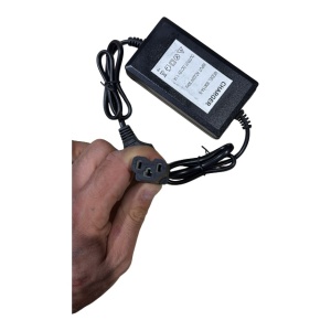 Cablu de alimentare standard, cu un conector de tip europlug la un capăt și un conector cu 2 pini la celălalt - Img 2
