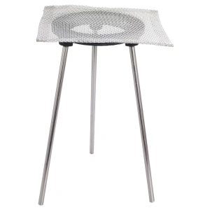 Screen Mesh with Tripod – 9-Inch Legs