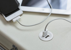 Convertor USB pentru incarcare tableta/smartphone 833.73.751 Hafele