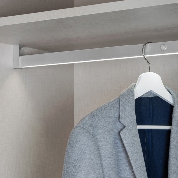 Bara haine cu lumina LED finisaj aluminiu accesorii dressing