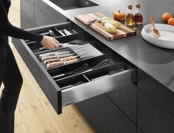 Suport cutite AMBIA-LINE ZC7M0200 Blum