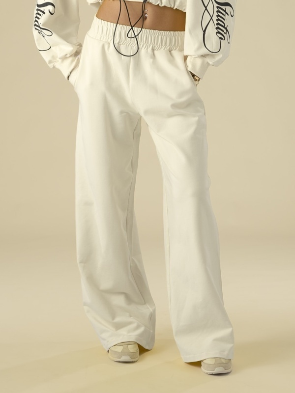 Pantalon unt Young Studio - Img 2